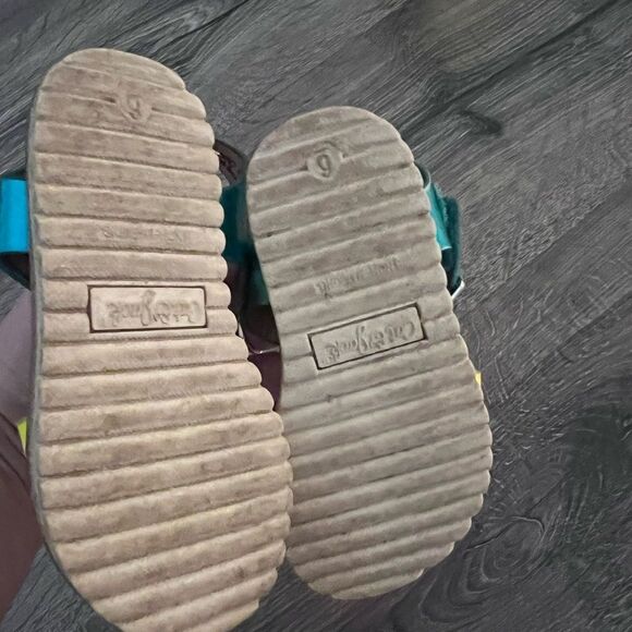 Cat & Jack Toddler Girls Pam Ankle Strap Sandals Bright Yellow Size 6 - Picture 4 of 5